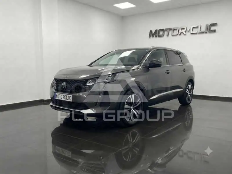 2023 Peugeot 5008