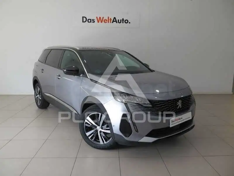 2023 Peugeot 5008