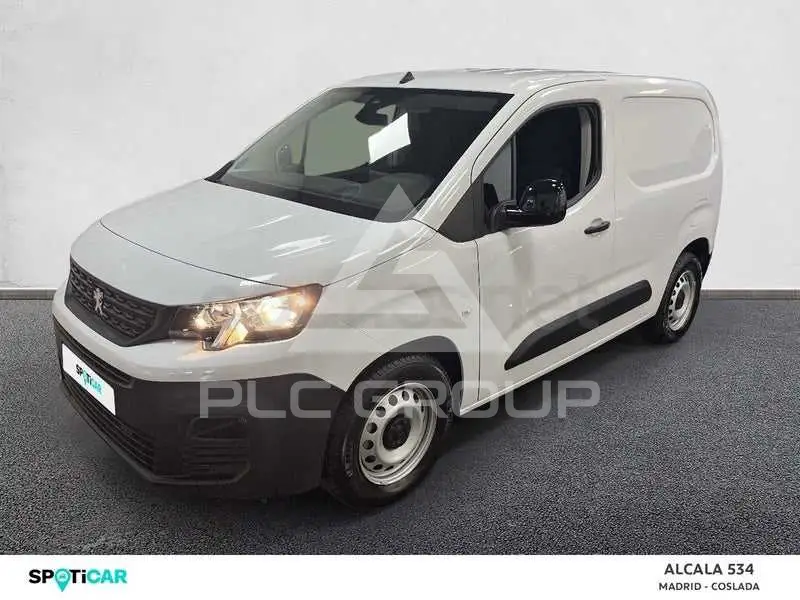 2023 Peugeot Partner