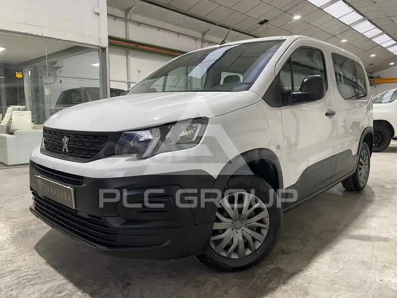 2023 Peugeot Rifter