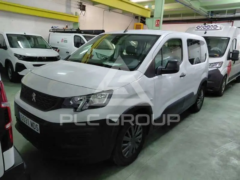 2023 Peugeot Rifter
