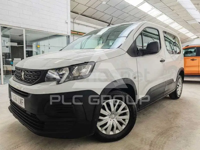 2023 Peugeot Rifter