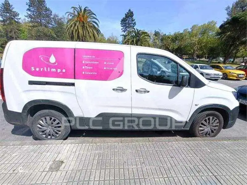 2023 Peugeot Rifter