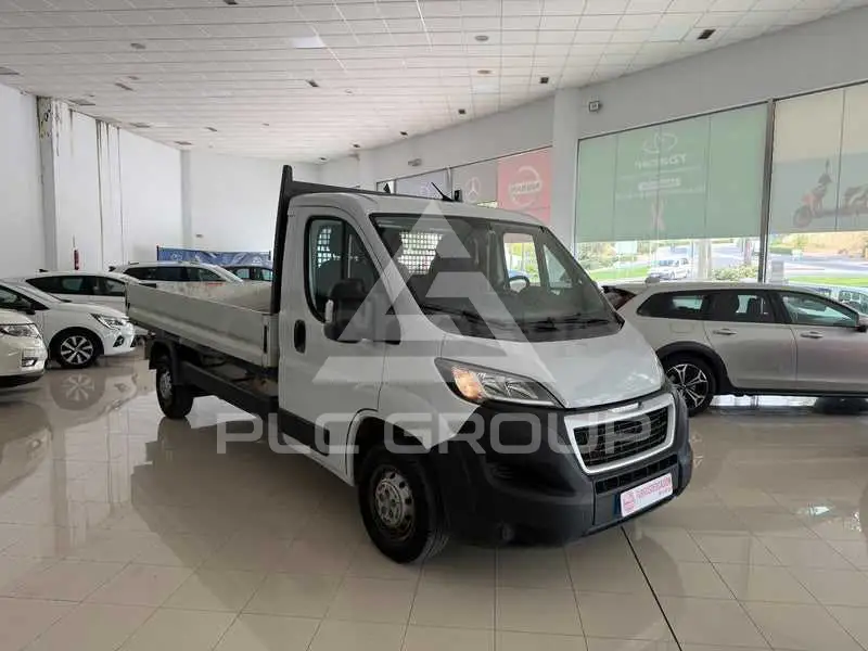 2023 Peugeot Boxer