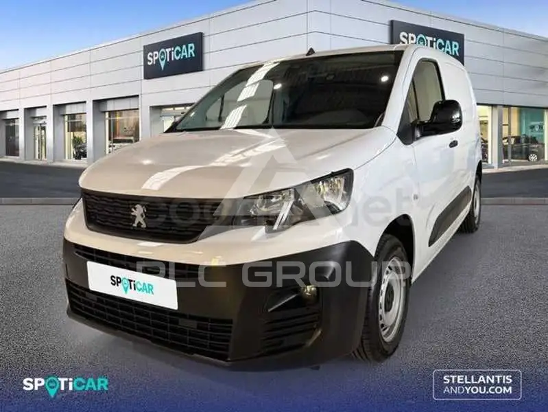 2023 Peugeot Partner