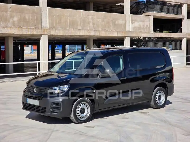 2023 Peugeot Partner