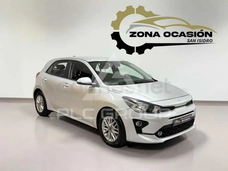 2023 KIA Rio