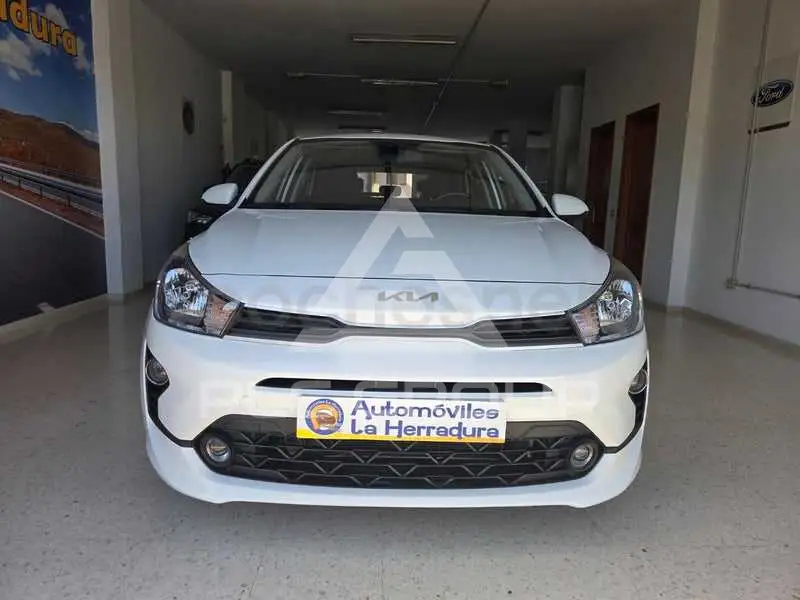 2023 KIA Rio