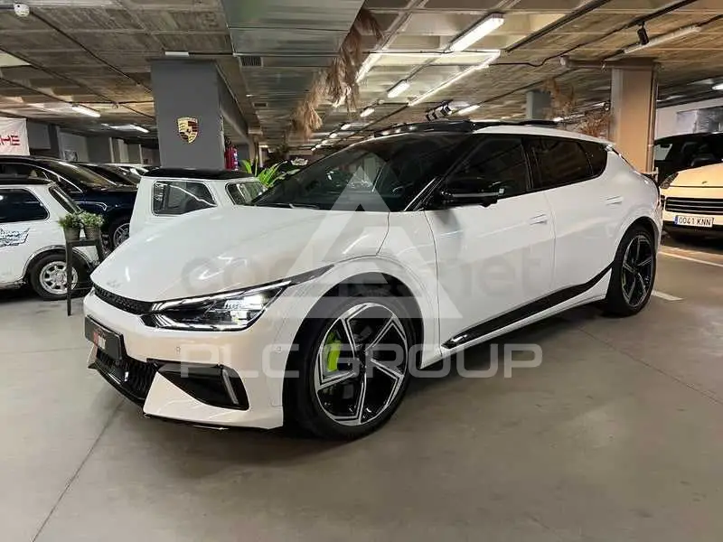 2023 KIA EV