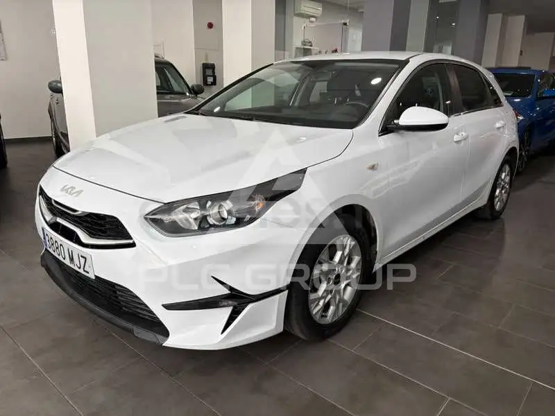 2023 KIA Ceed