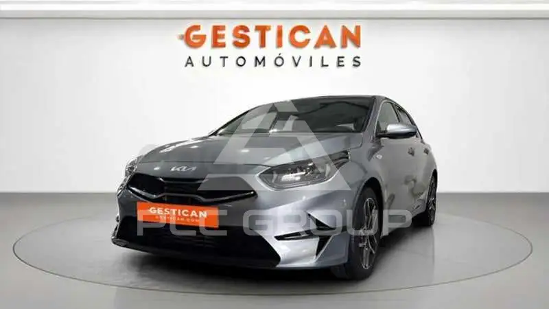 2023 KIA Ceed