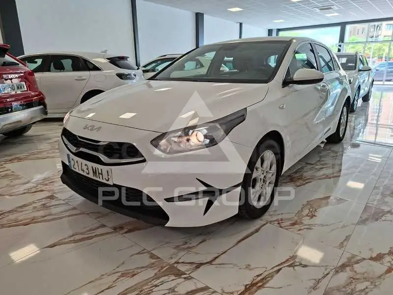 2023 KIA Ceed