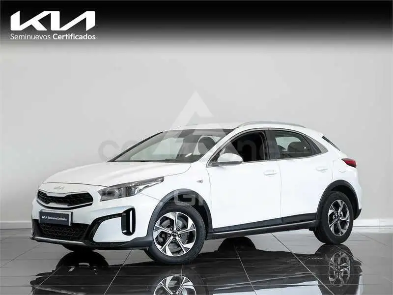2023 KIA XCEED