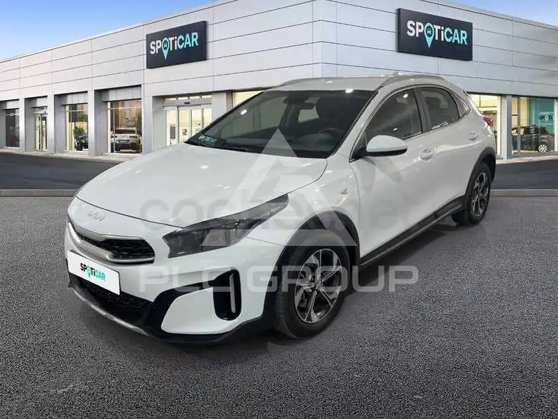 2023 KIA XCEED