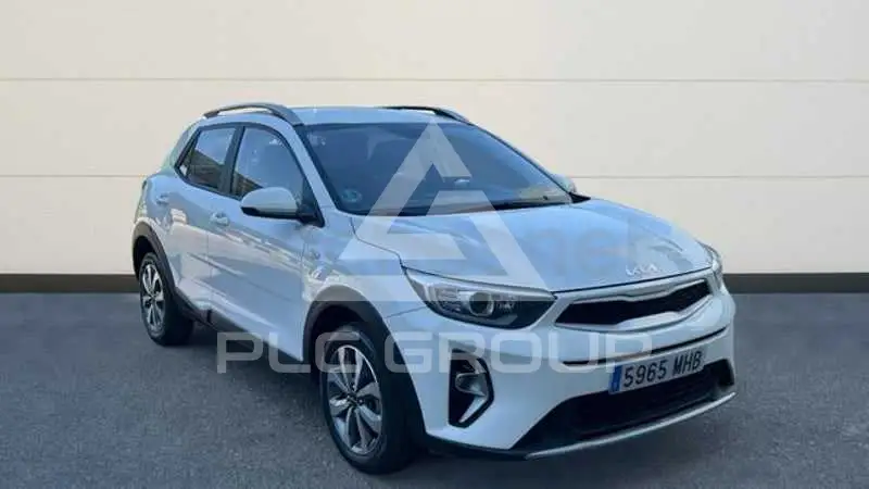 2023 KIA Stonic