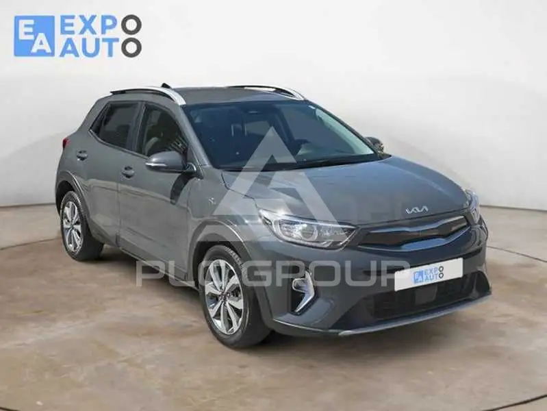 2023 KIA Stonic