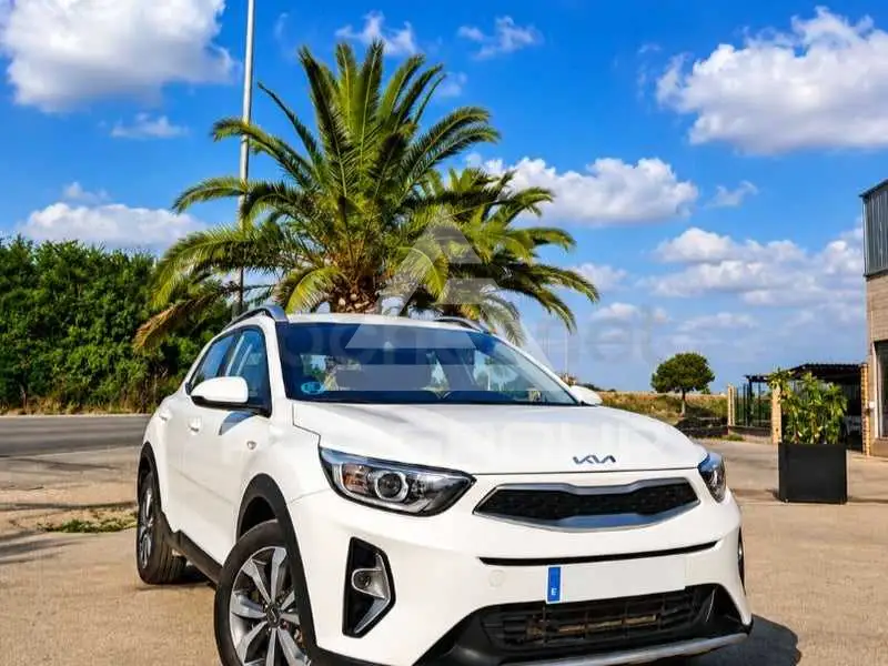 2023 KIA Stonic