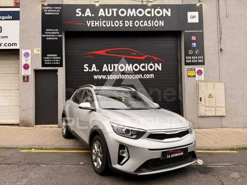 2023 KIA Stonic