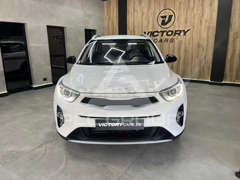 2023 KIA Stonic