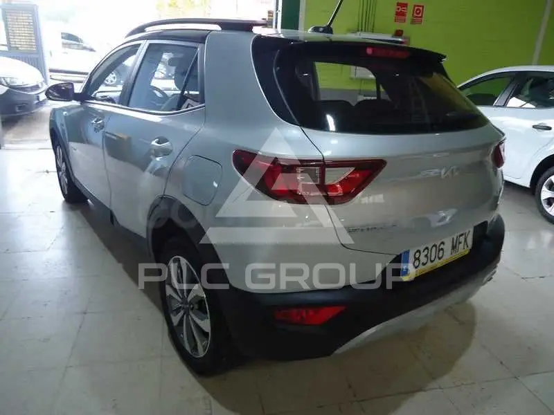 2023 KIA Stonic