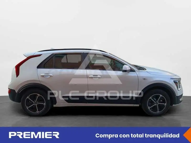 2023 KIA Niro