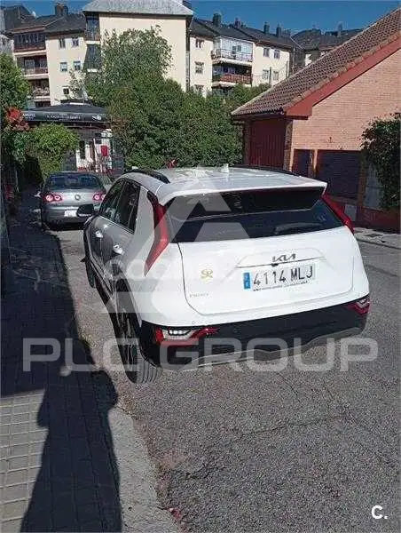 2023 KIA Niro