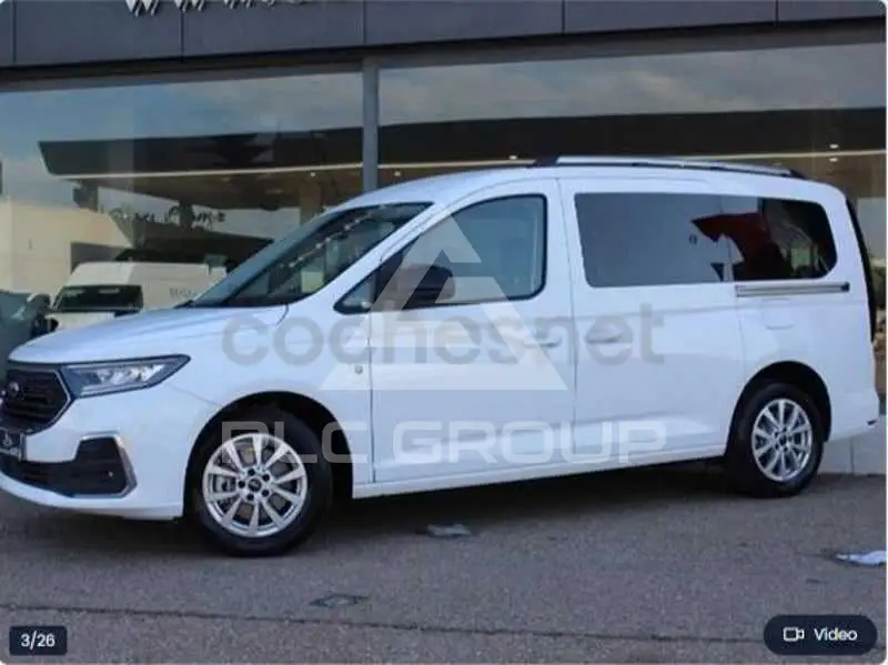 2023 Ford Tourneo