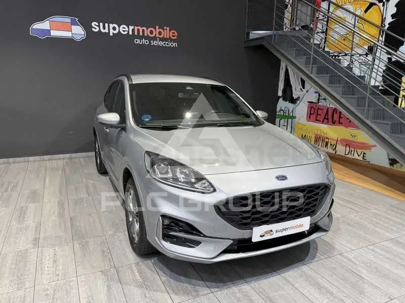 2023 Ford Kuga