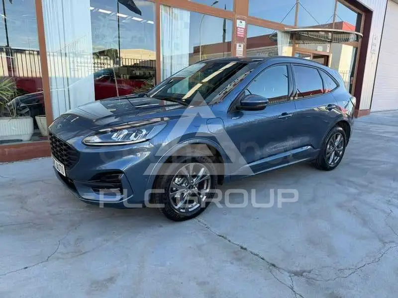 2023 Ford Kuga