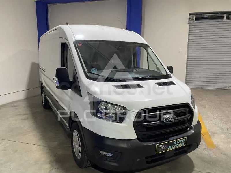 2023 Ford TRANSIT