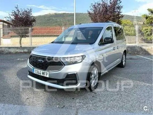 2023 Ford Tourneo