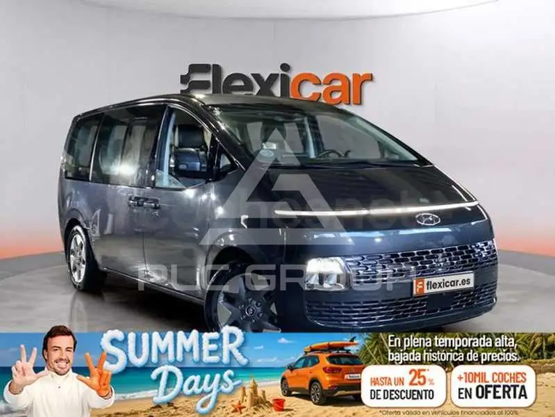 2023 Hyundai Staria