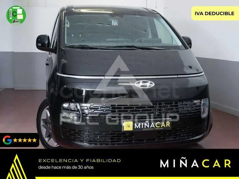 2023 Hyundai Staria