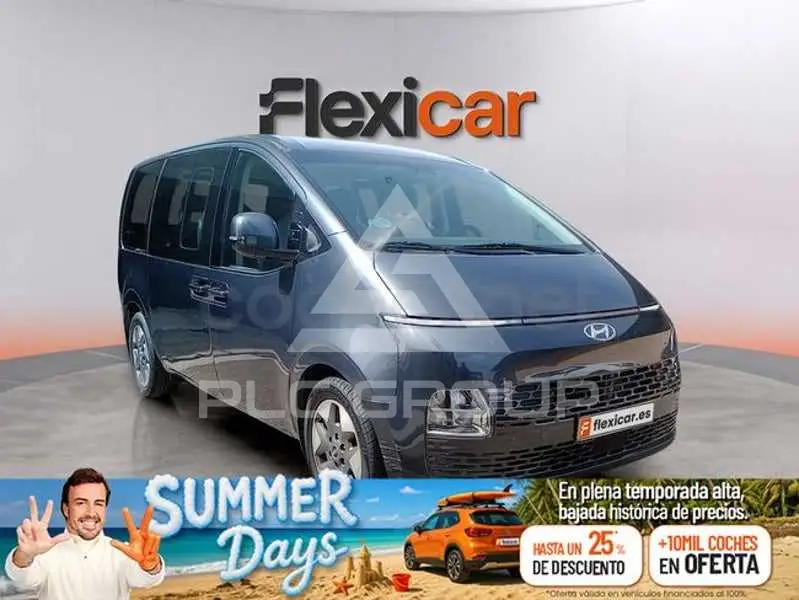 2023 Hyundai Staria