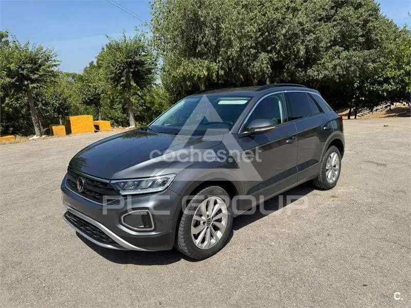 2023 Volkswagen T-Roc