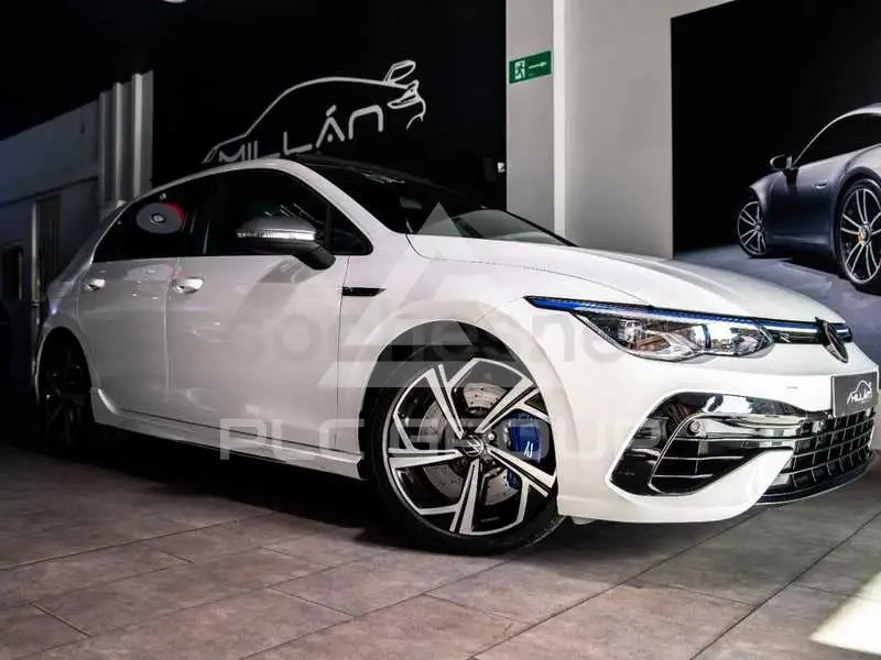 2023 Volkswagen GOLF