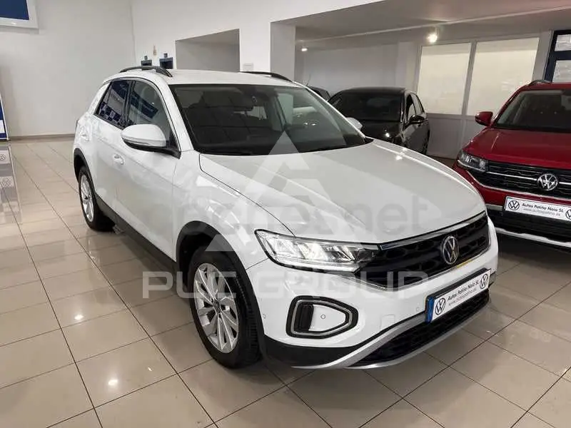 2023 Volkswagen T-Roc