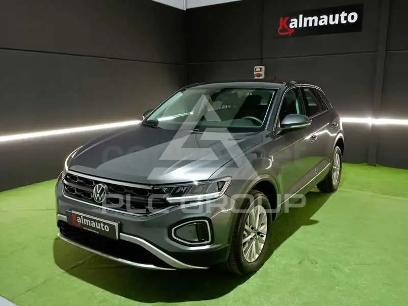 2023 Volkswagen T-Roc