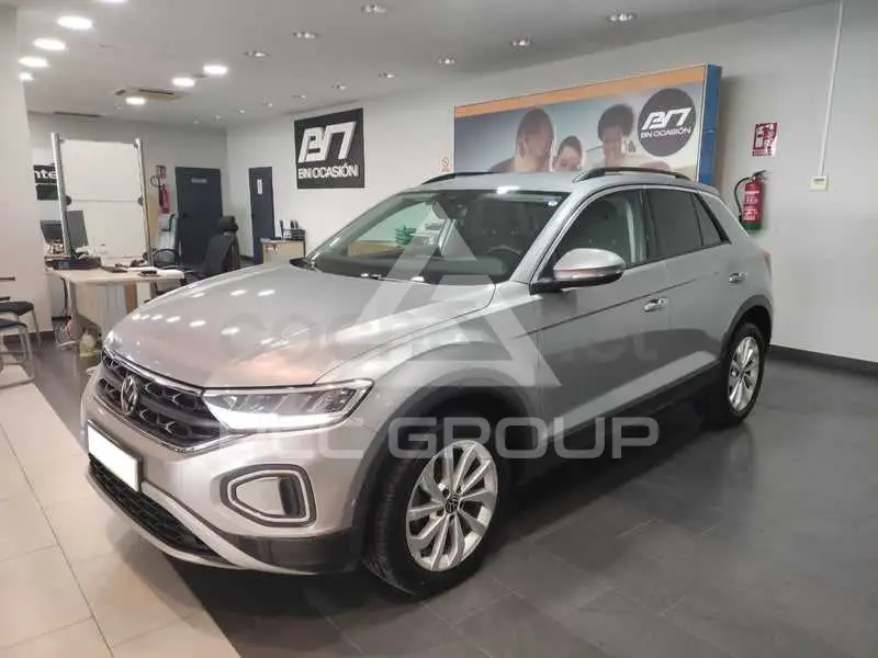 2023 Volkswagen T-Roc