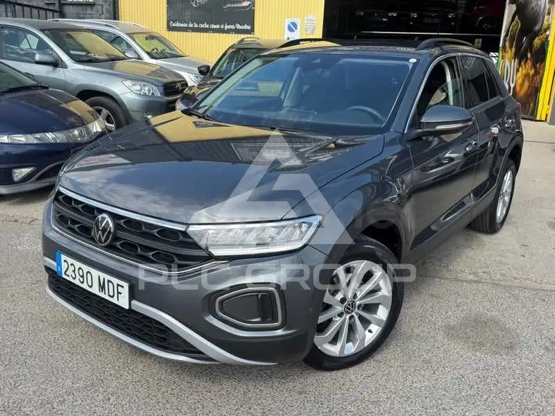 2023 Volkswagen T-Roc