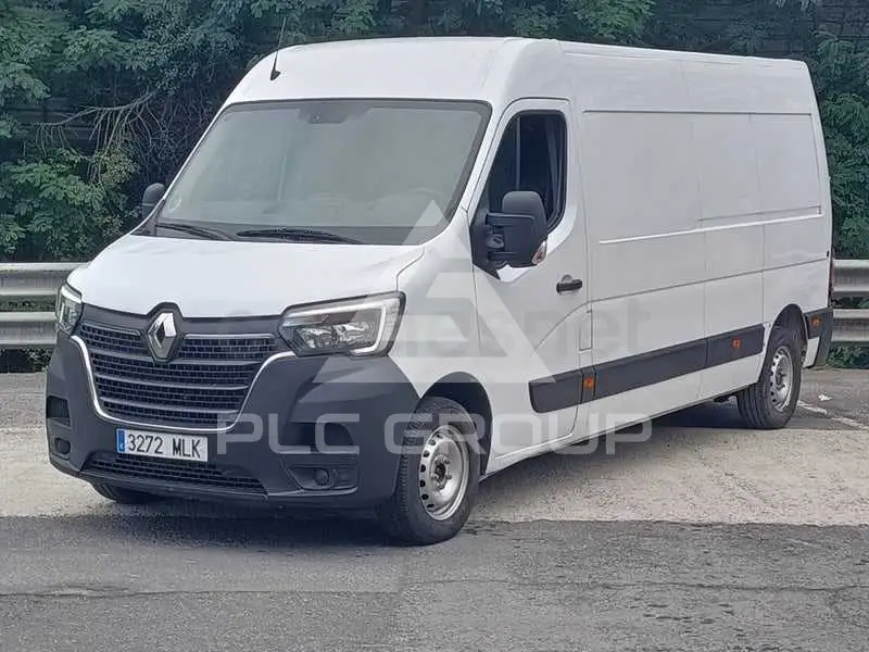 2023 Renault Master