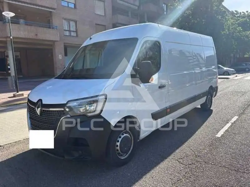 2023 Renault Master