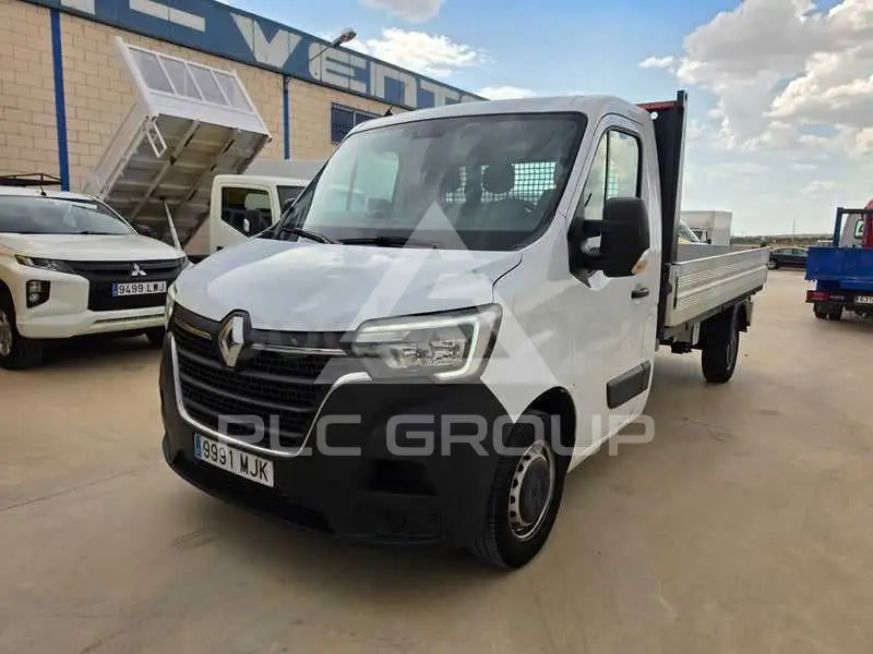 2023 Renault Master