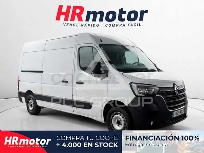 2023 Renault Master
