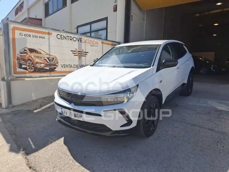 2023 Opel GrandlandX