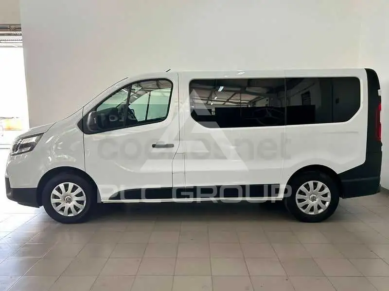 2024 Nissan Primastar