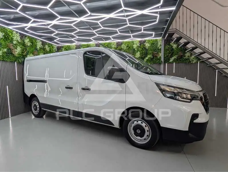 2024 Nissan Primastar