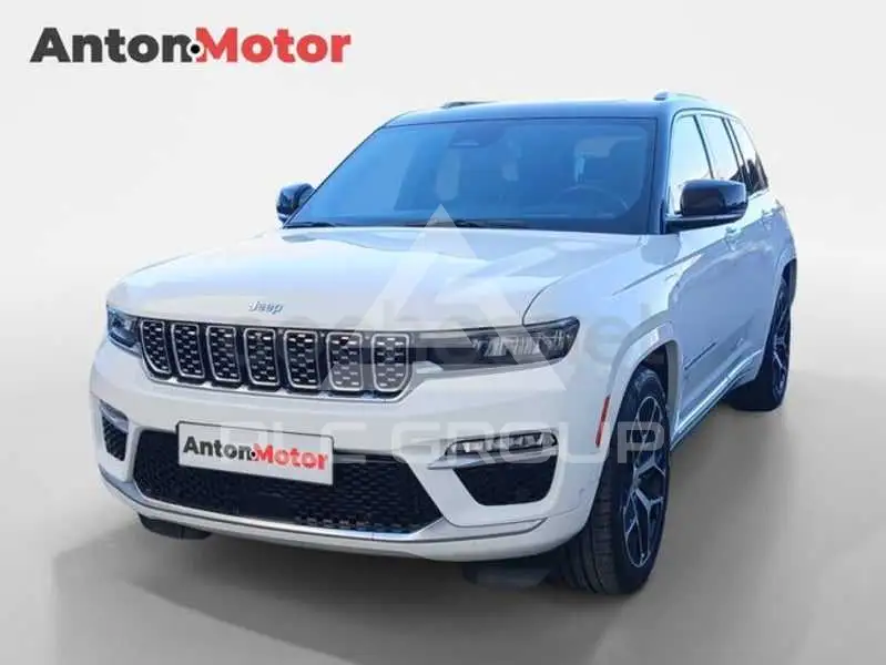 2024 Jeep Grand Cherokee