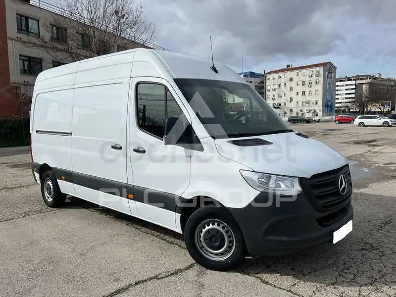 2024 Mercedes Benz Sprinter