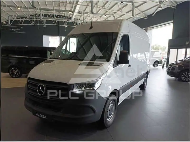 2024 Mercedes Benz Sprinter